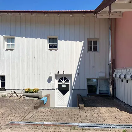 Haus Seerose * Taching am See