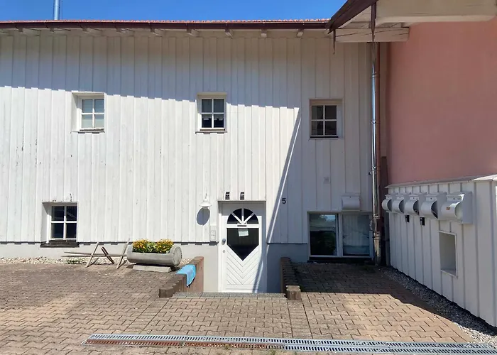 Haus Seerose * Taching am See